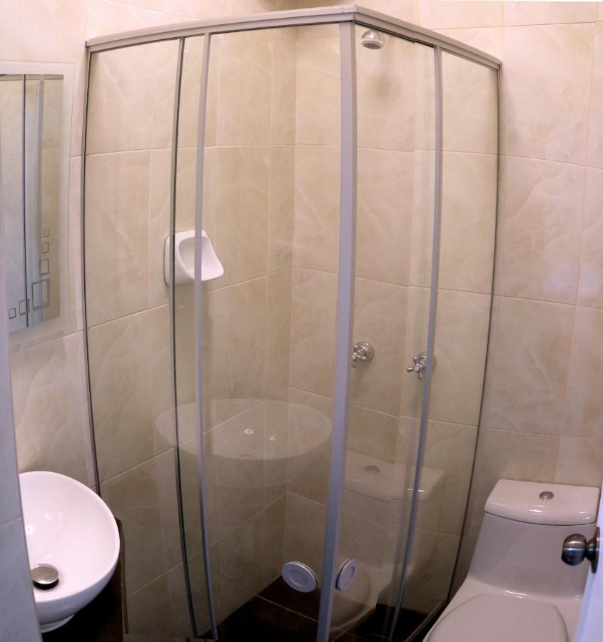 Hotel Kusnaya Piura Bagian luar foto